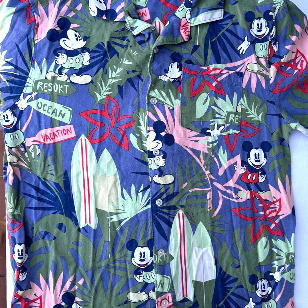 Disney Parks Mickey Mouse Resort Vacation Hawaiian Button-Up Shirt - S